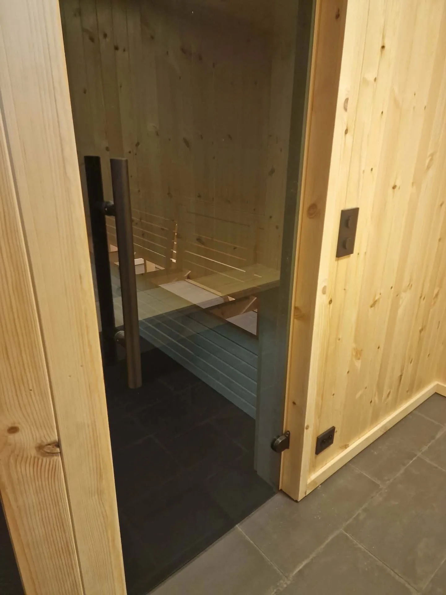 gallery.saunas.images.img9.alt